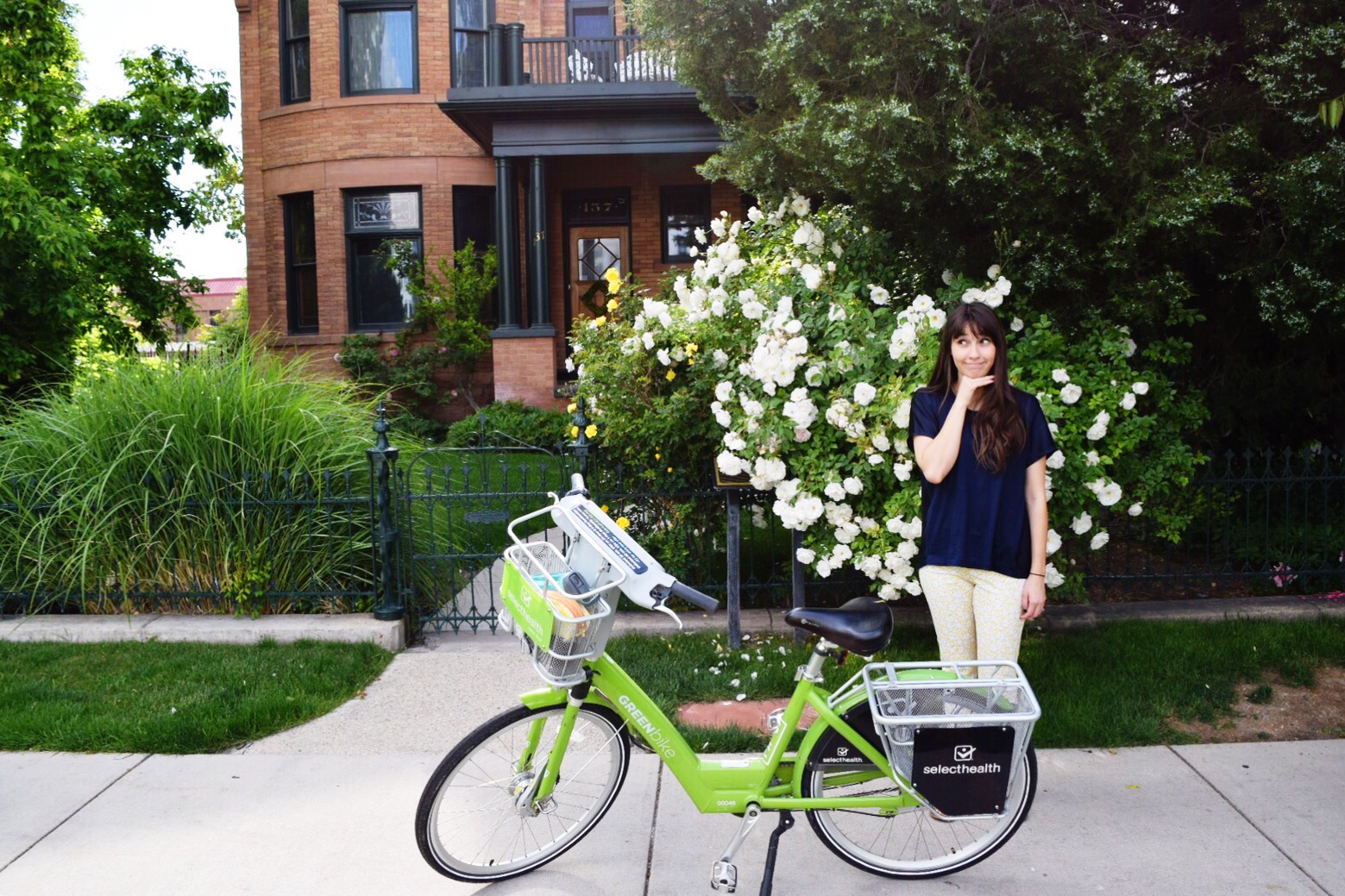 Little Dates #9: Green Bikes