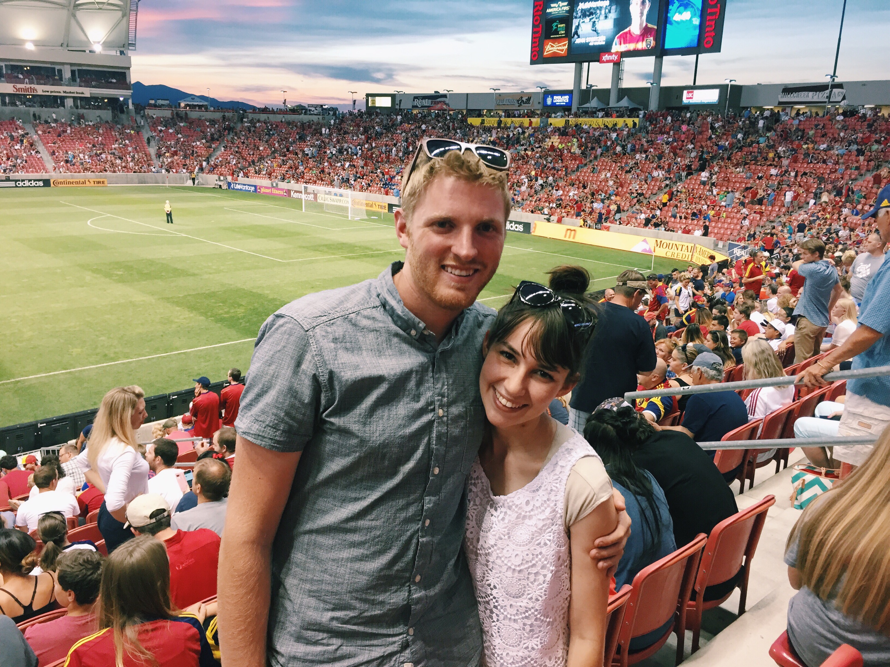 Little Dates #11: RSL Game!